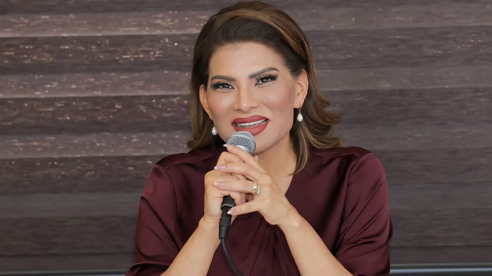 Lorenia Valles respalda regular redes sociales para proteger a niñas y niños en México
