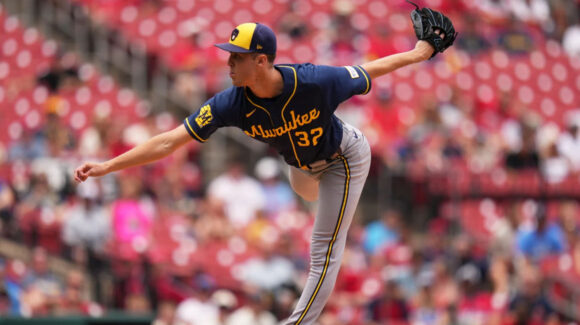 Cardinals sacuden a Misiorowski, pero se recupera y los Brewers se llevan la victoria