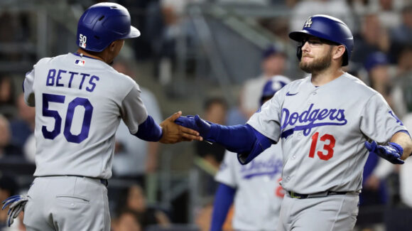 Max Muncy dispara jonróen e impulsa triunfo de los Dodgers en su visita a los Yankees