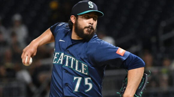 Muñoz luce dominante para apuntarse su salvamento 18 de la temporada con los Mariners