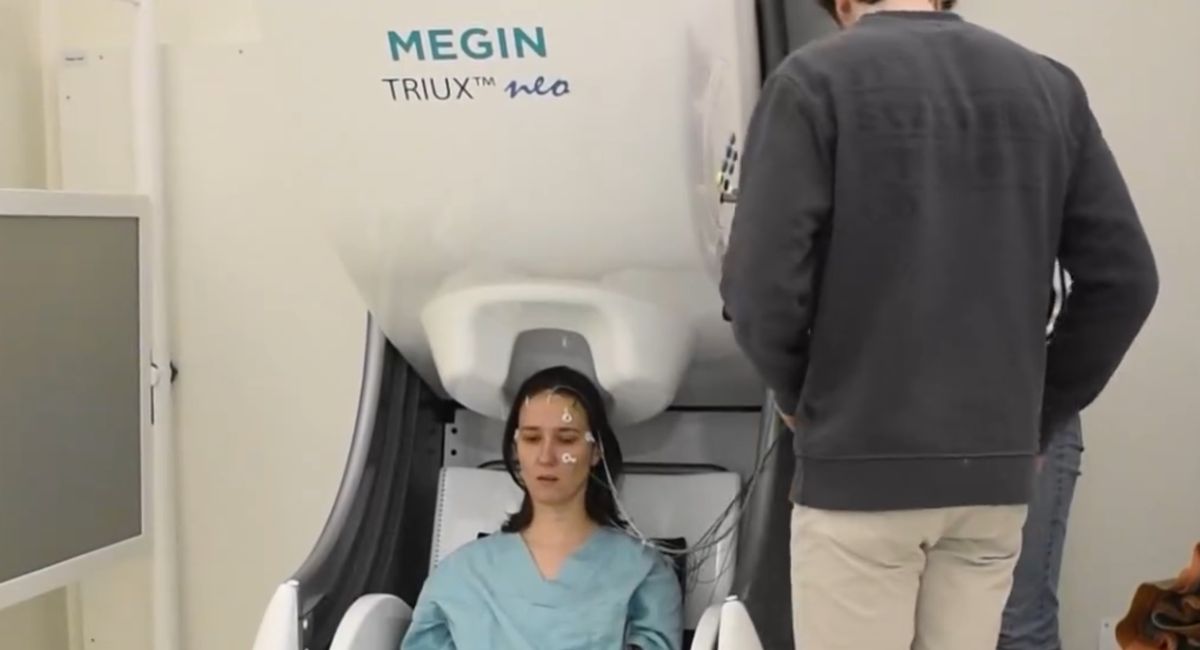 Meta desarrolla tecnología para leer tu mente sin necesidad de implantes cerebrales, gracias a la IA