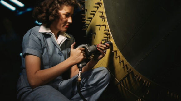 Con 100 años, muere Jeanne Gibson, ‘Rosie, la Remachadora’, icono feminista de la Segunda Guerra Mundial