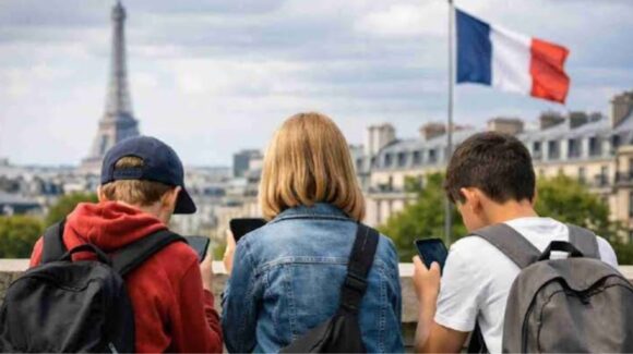 Francia limita el acceso de las redes sociales para los menores de 15 años
