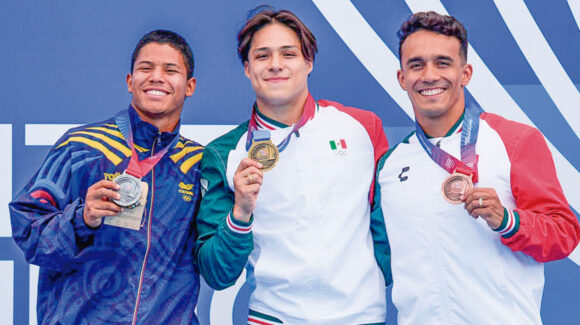 Clavados y natación afianzan a México en la cima del medallero de los Centroamericanos