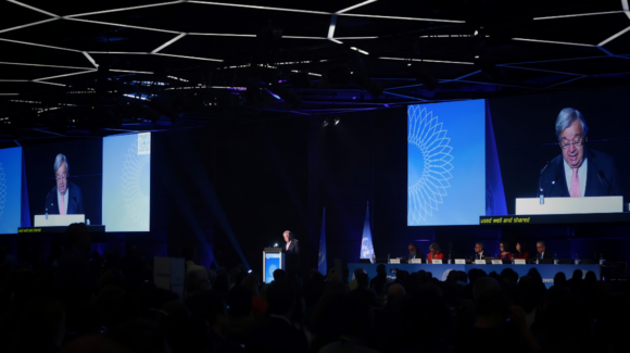 ONU propone el primer pacto mundial para proteger a la niñez ante riesgos de la IA