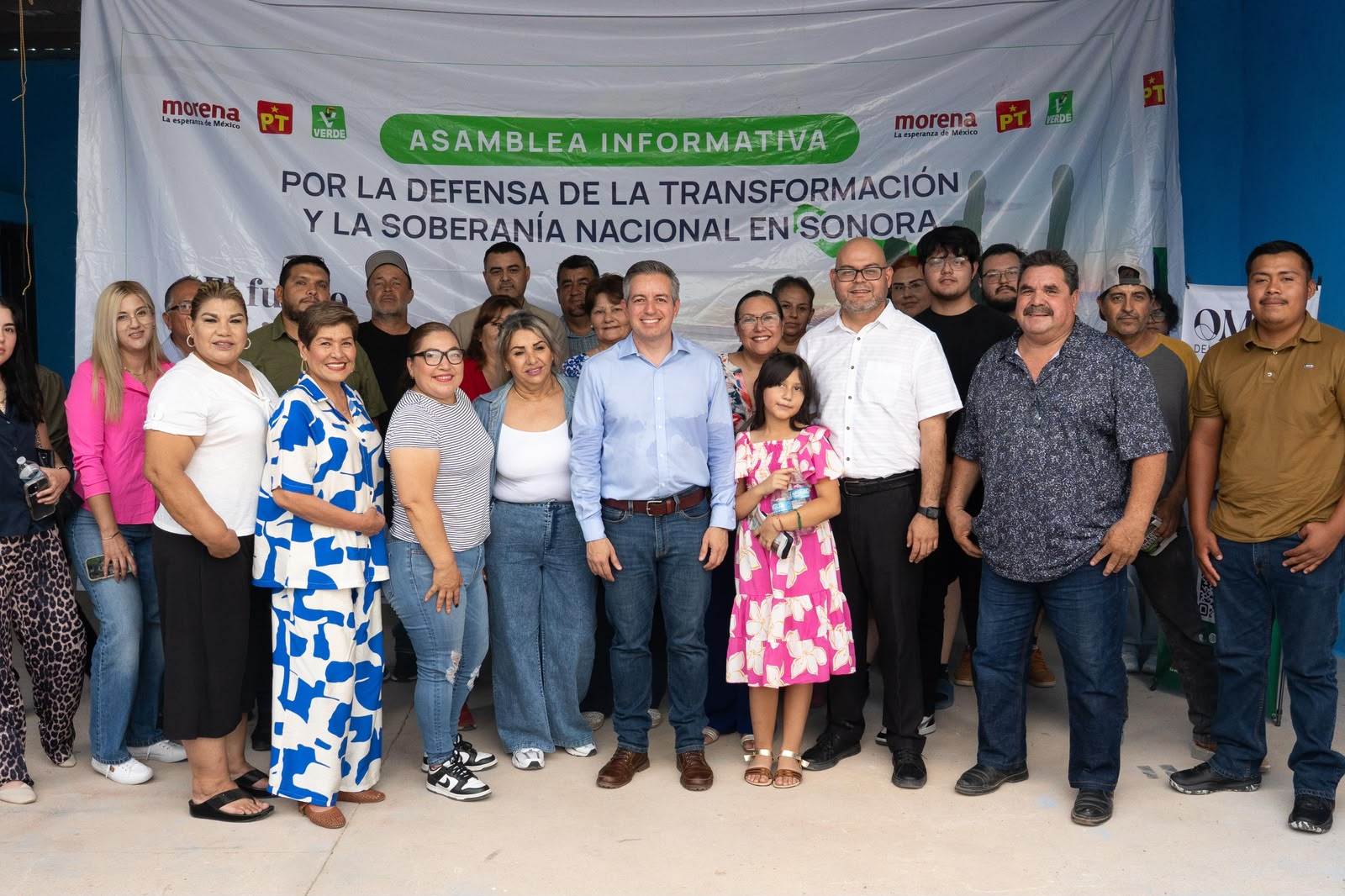Omar Del Valle recorre Ímuris y Magdalena; dialoga con comerciantes y destaca importancia del agua