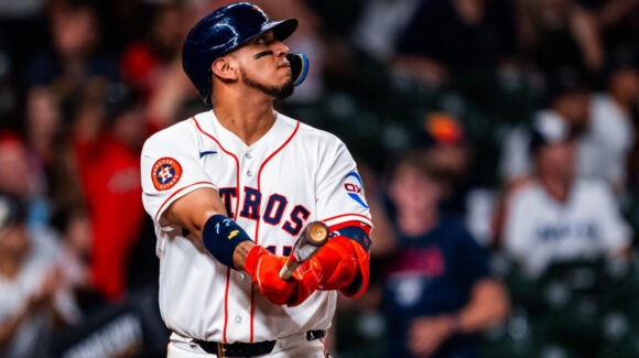 Está ‘on fire’; Isaac Paredes se vuela la barda por segunda jornada al hilo con los Astros