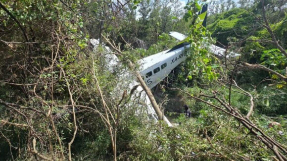 VIDEO: Se desploma avioneta en Nuevo León; este es el estado de salud de los tres tripulantes