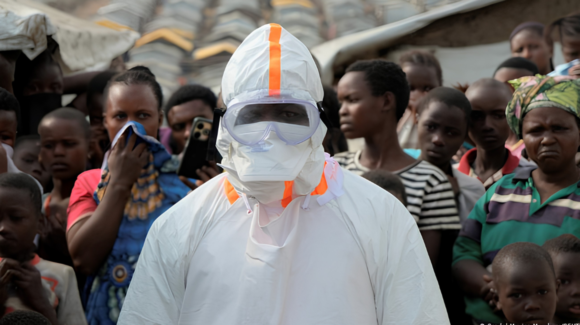 Personal de salud en Congo amenaza con huelga por crisis del ébola; exigen mejores condiciones laborales