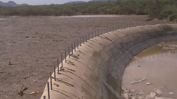 La presa Ignacio R. Alatorre ‘Punta de agua’ está prácticamente seca