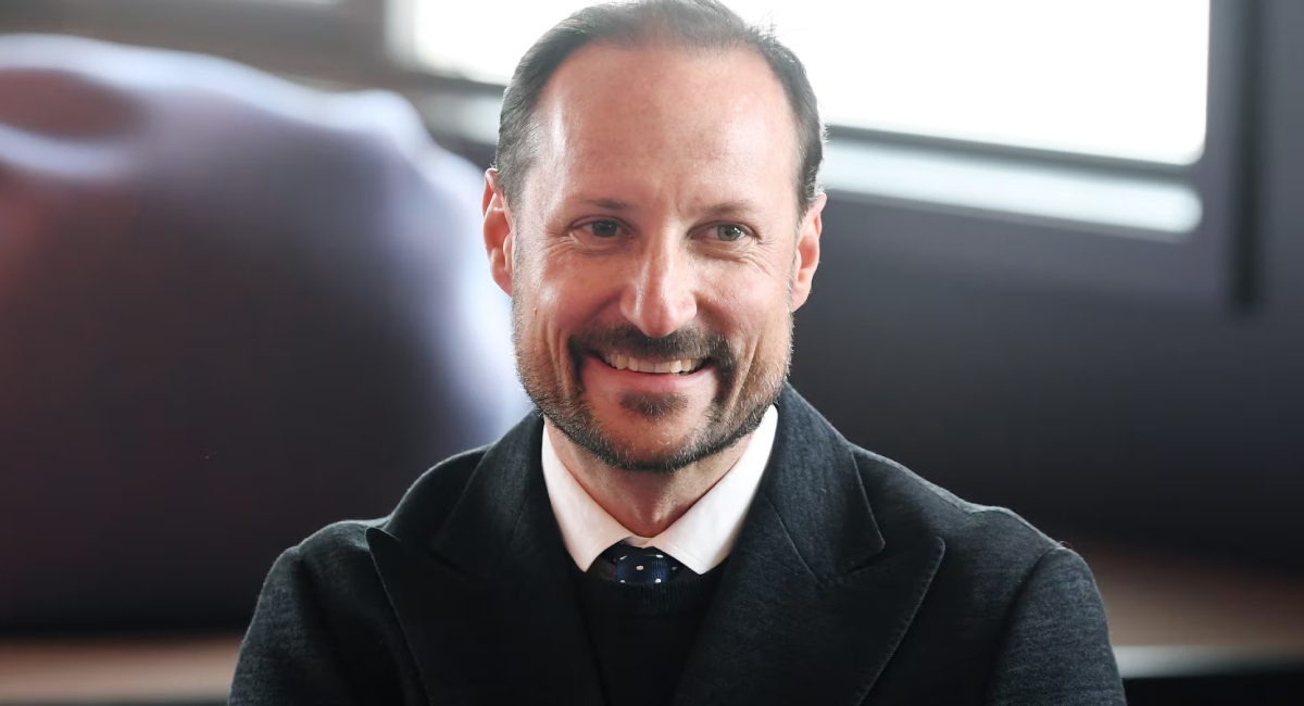 Príncipe Haakon de Noruega renta casas reales