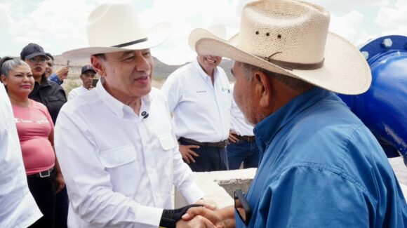 Productores de Tesopobampo agradecen a Durazo por nuevo pozo tras más de 20 años de espera