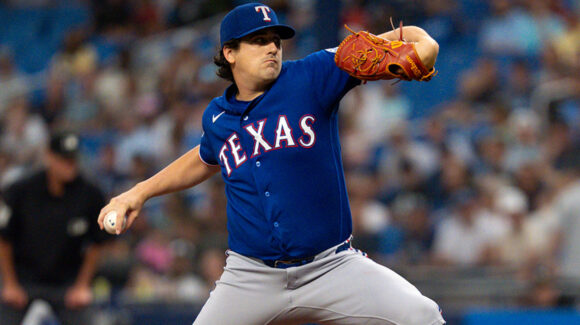 Los Rangers se quedan con el primero de la serie ante los Rays, en duelo de líderes divisionales