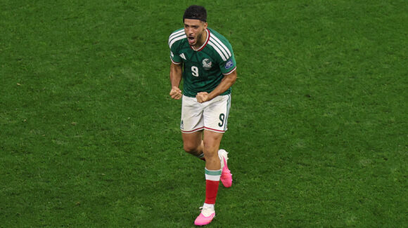 Raúl Jiménez enciende el México vs Inglaterra con un poderoso mensaje antes de los octavos: “No somos menos”