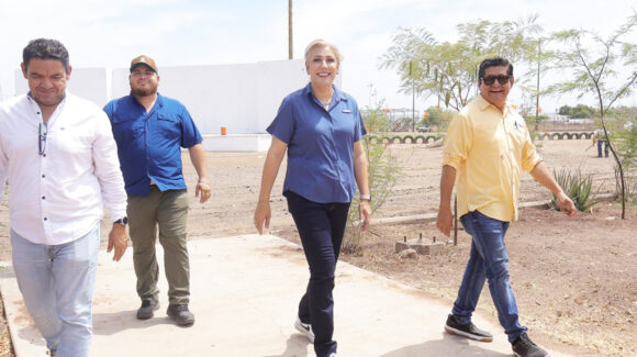 Claudia Santacruz supervisa avances del programa de recarpeteo y rescate de espacios deportivos