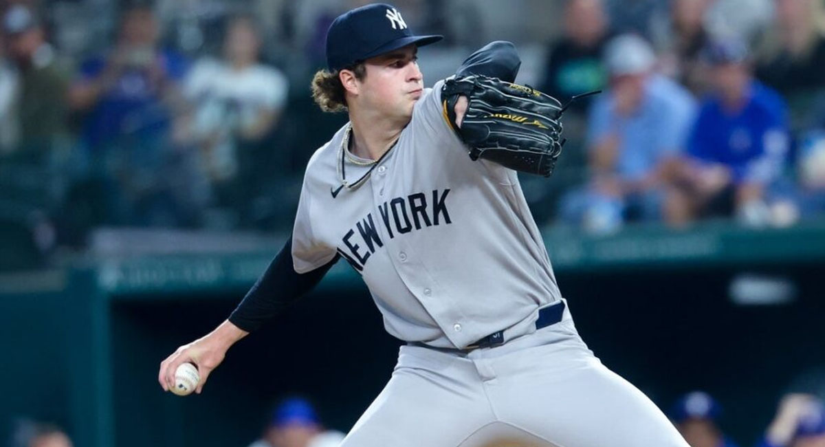 Schittler se repuso de su salida anterior para tirar un gran juego ante los Rays