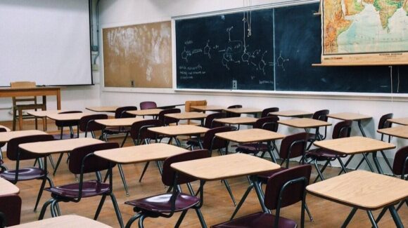 SEP alista nuevo calendario escolar con una semana extra de descanso para docentes
