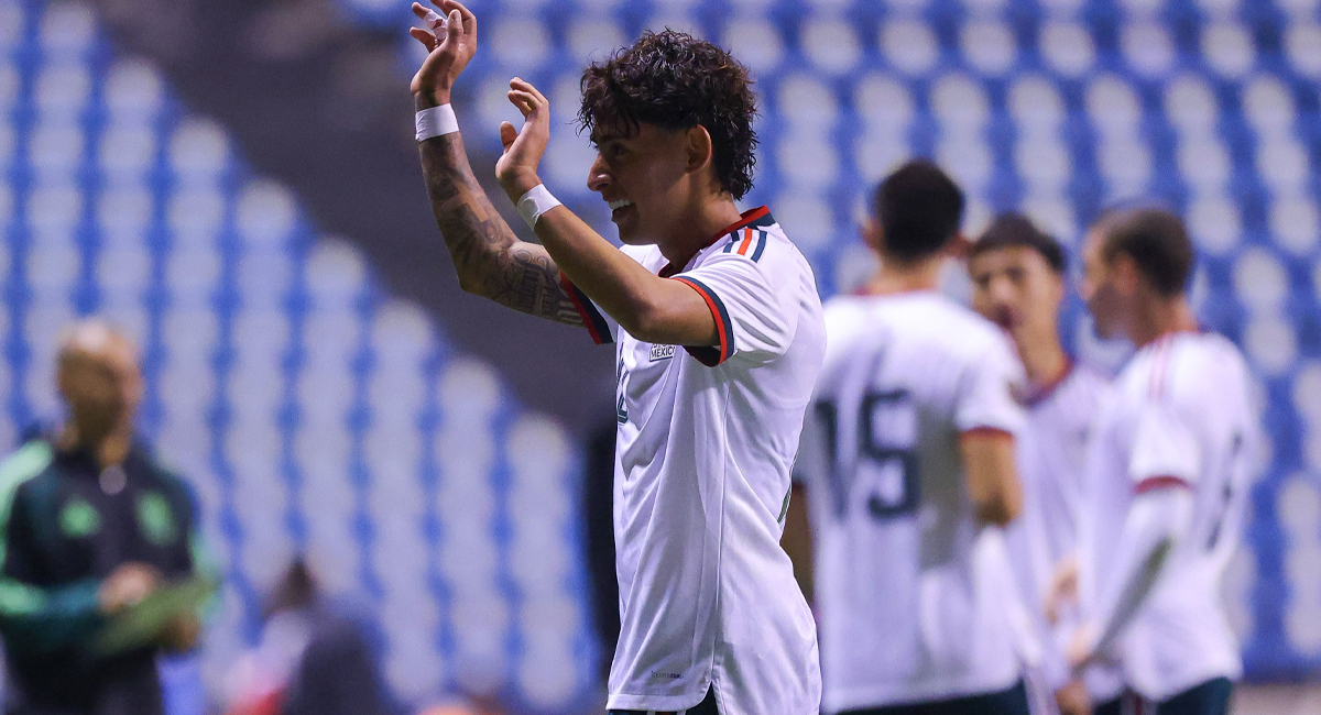 Santiago Sandoval se reincorporó a los entrenamientos de la Selección Mexicana Sub-20 luego de haber sido operado