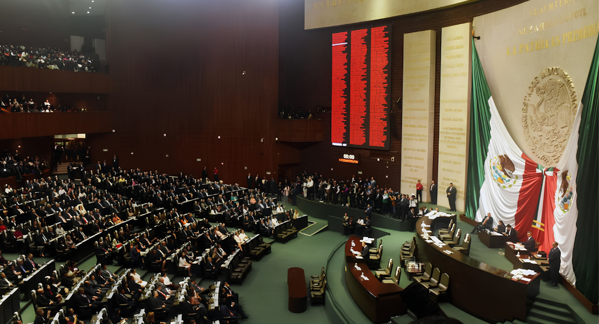 Senado recibe iniciativa presidencial de Ley contra Feminicidio con penas de hasta 70 años