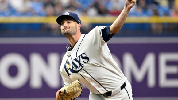 Tampa Bay consigue amarga victoria sobre Rangers; los Rays pierden a Shane McClanahan por lesión