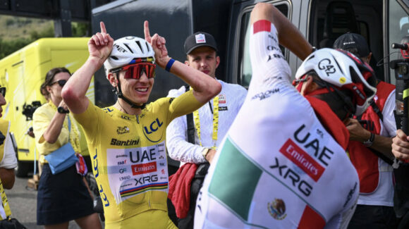 Pogacar revela el plan del UAE para la ‘Etapa Reina’: proteger a Isaac del Toro y el maillot blanco