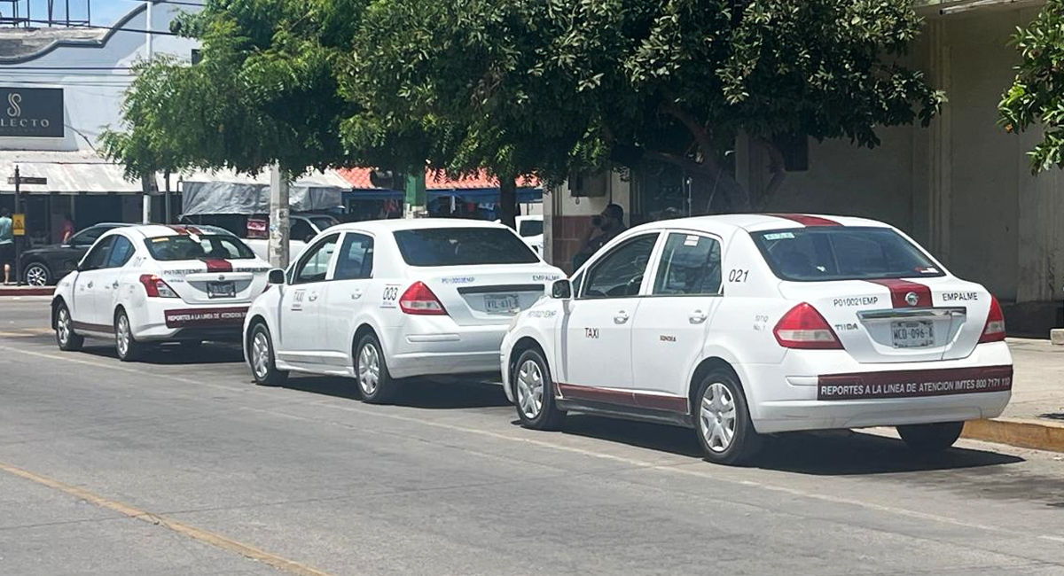 Taxis cubren vacío de servicio que dejó transporte urbano en Empalme