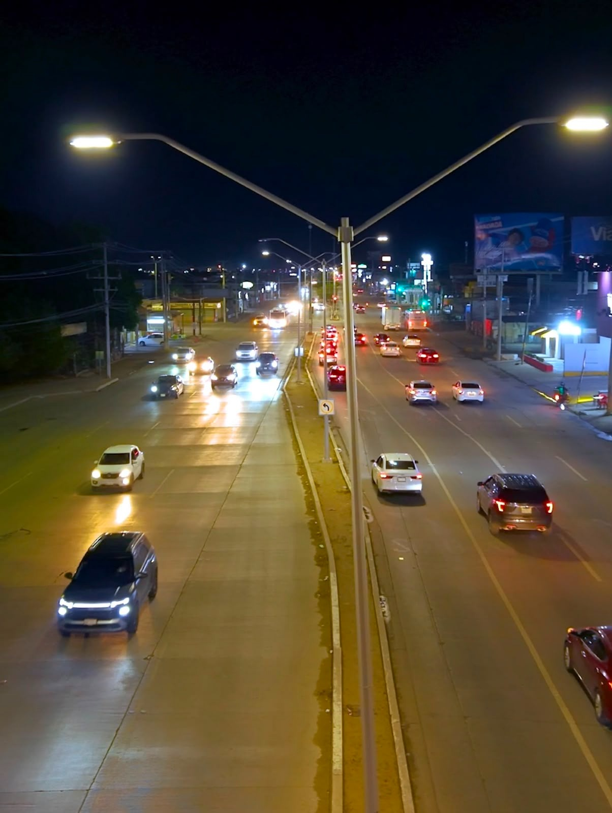 'Toño' Astiazarán impulsa alumbrado inteligente para ahorrar energía en Hermosillo