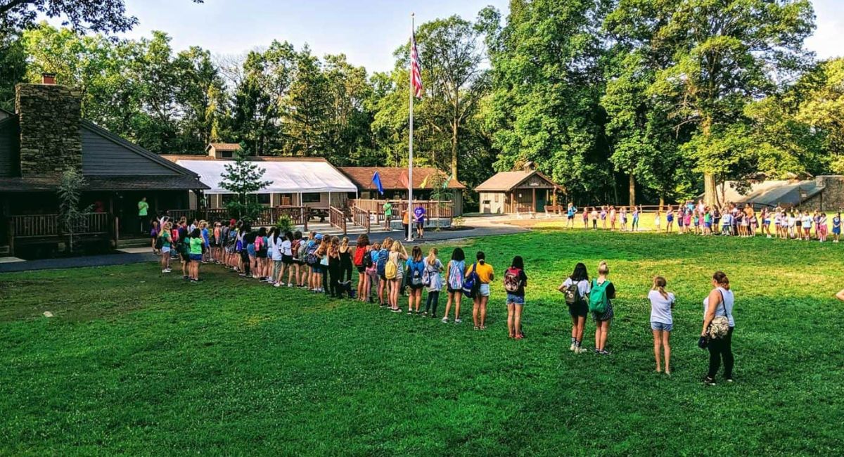 Tras consumir chocolate, 13 niños se intoxicaron en un campamento de la YMCA en Nueva Jersey