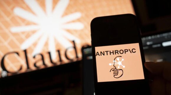 Tres versiones de Inteligencia Artificial de Anthropic hackearon tres organizaciones distintas