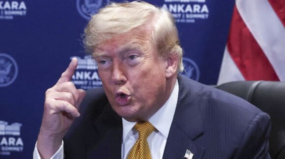 Trump anuncia que su país continuará dialogando con Irán, pero el alto al fuego ha terminado
