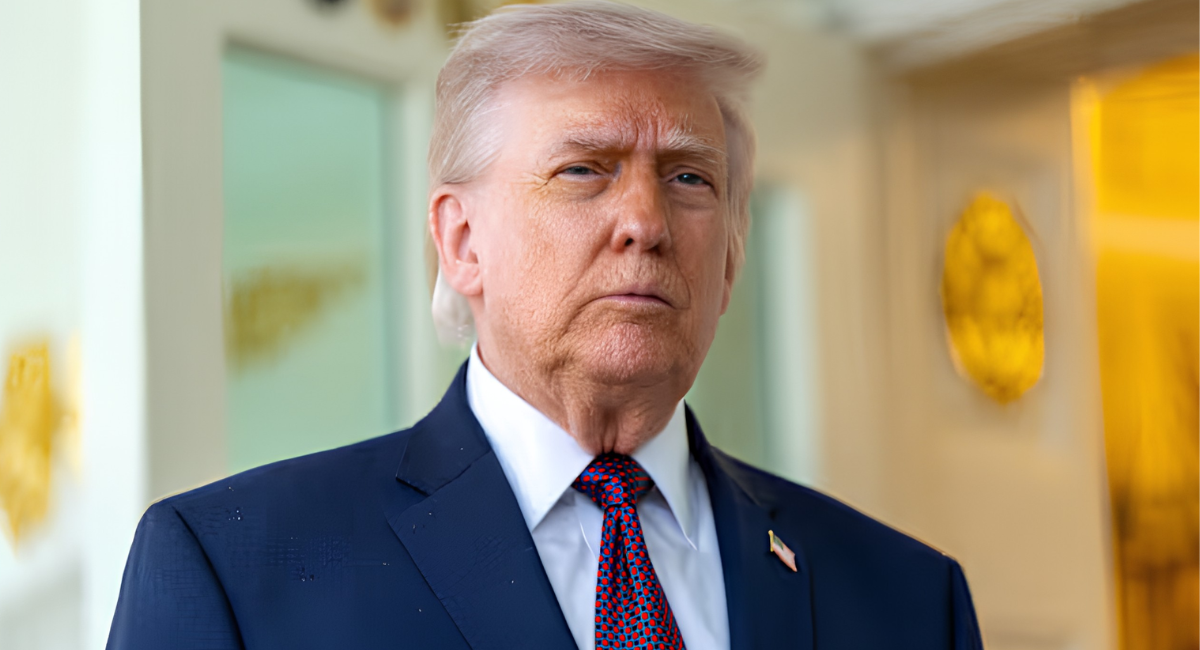 Trump da marcha atrás y retira tasa del 20% para los barcos que crucen el Estrecho de Ormuz