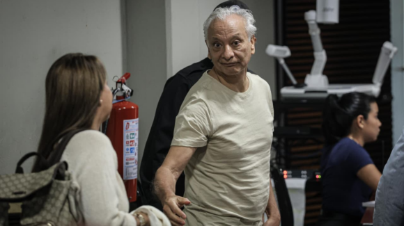 Víctor Rodríguez Padilla sale del penal de Morelos tras obtener libertad provisional