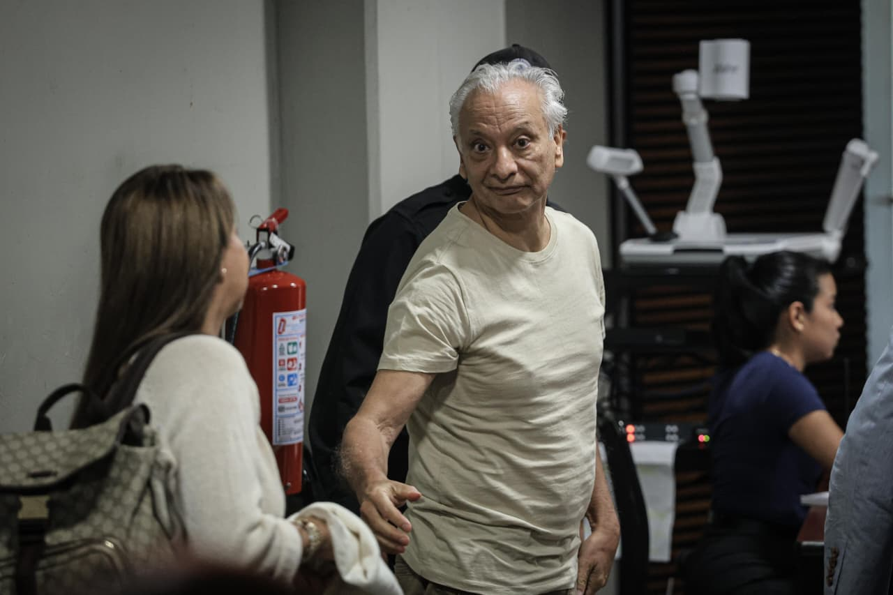 Víctor Rodríguez Padilla sale del penal de Morelos tras obtener libertad provisional