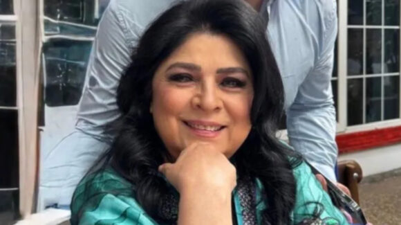 ¿Está grave? Victoria Ruffo responde contundente a críticas tras ser vista en silla de ruedas