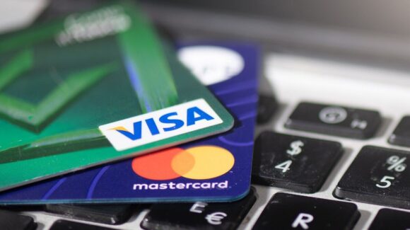 Acciones de Visa aumentan luego de anunciar el despido de 2 mil 600 empleados