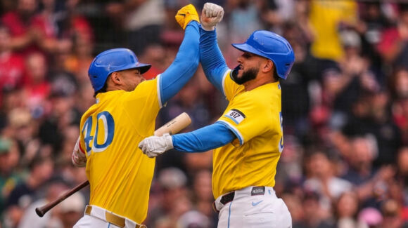 ¡Ya son 12! Abreu conecta dos cuadrangulares y Boston amplía su racha con triunfo sobre Rays