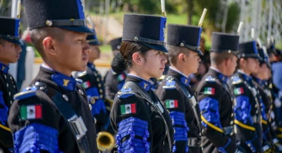 Escuelas militarizadas serán clausuradas; SEP explica qué pasará con los alumnos