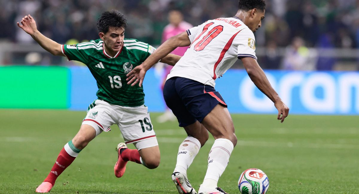 Bellingham y Gilberto Mora protagonizan emotivo momento tras el partido