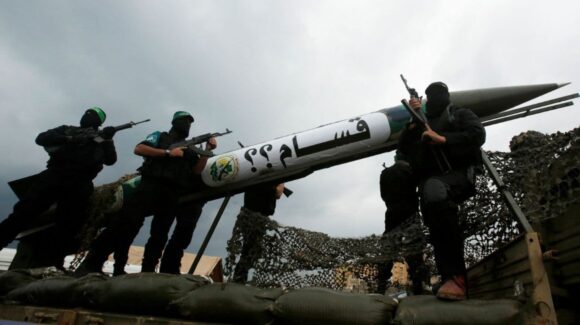 Hamás confirma acuerdo de desarme en Gaza, pero exige retirada de Israel para cumplirlo