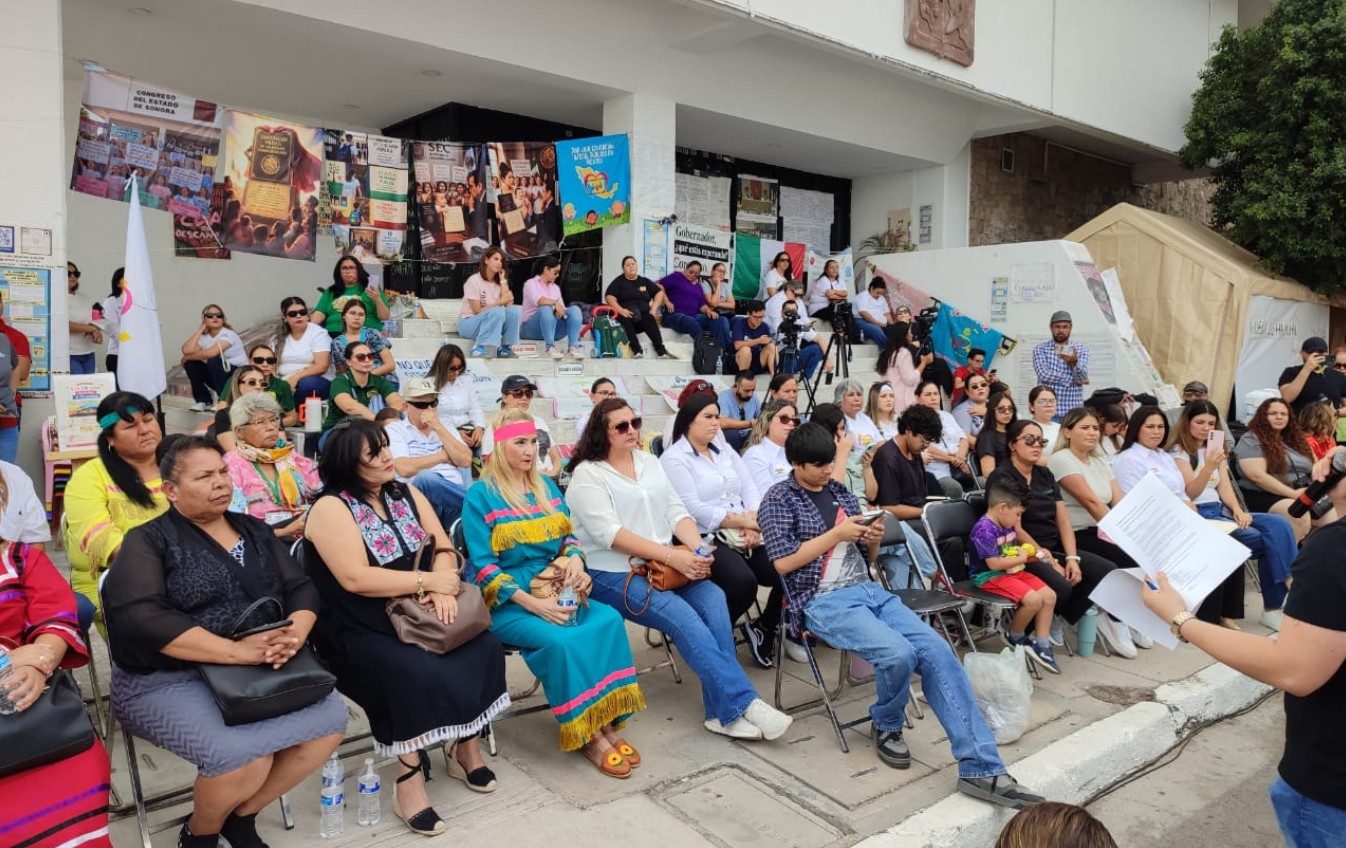 Abordan educación inicial en primer foro de parlamento abierto
