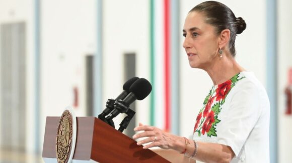 Sheinbaum informa sobre sismo de 7.4 en Chiapas; pide no acercarse a playas por riesgo de TSUNAMI