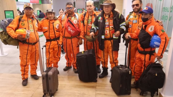 ¡Topos Aztecas al rescate! Llegan voluntarios a Colombia para apoyar tras terremoto