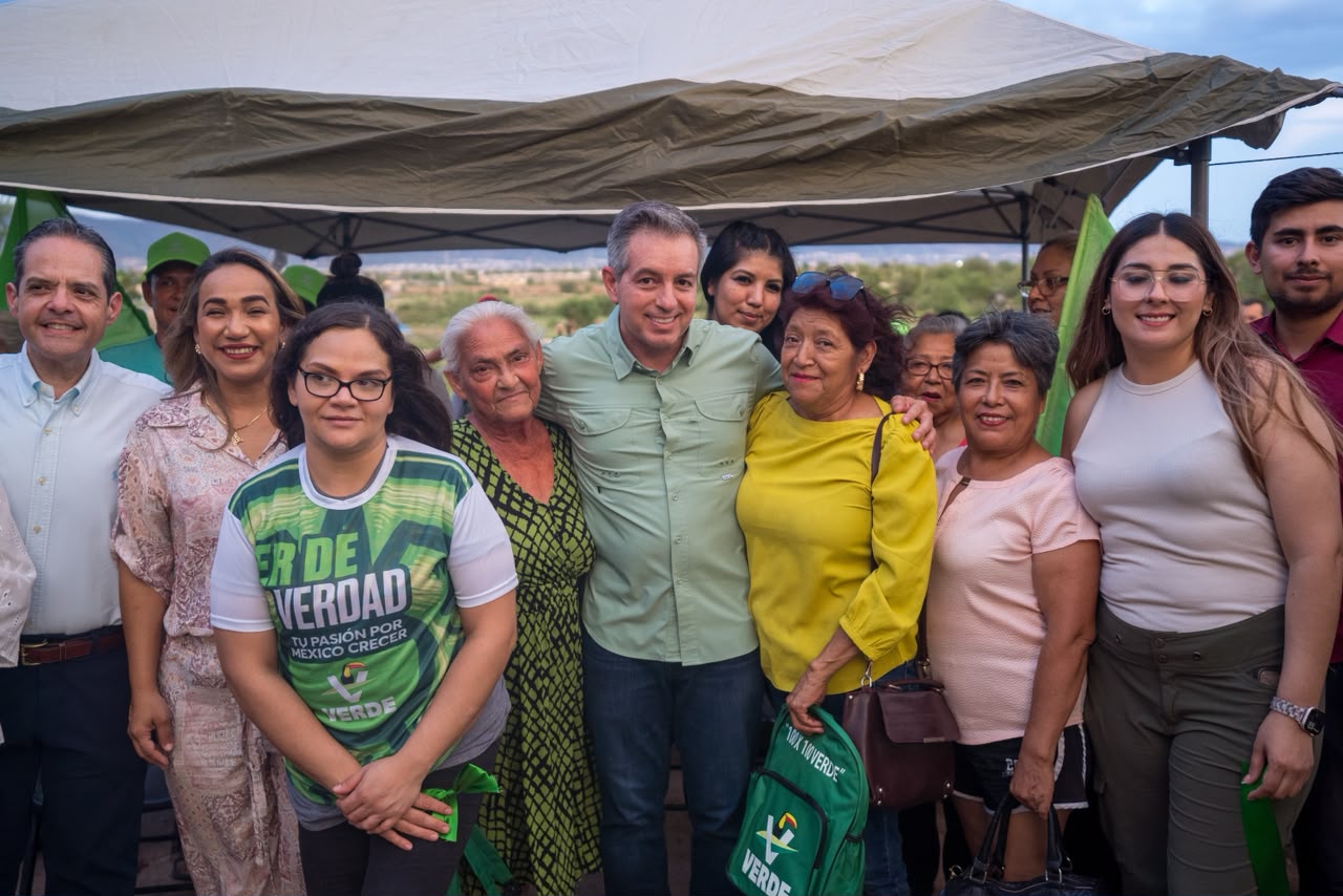 Omar Del Valle Colosio durante la inauguración de la Casa Verde