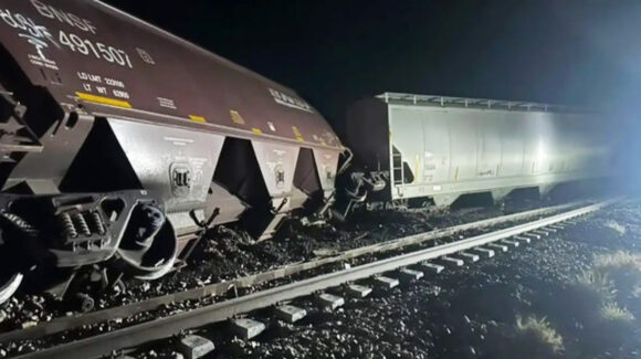 Alerta en Durango: Tren se descarrila en en Ciudad Lerdo y derrama químico altamente tóxico