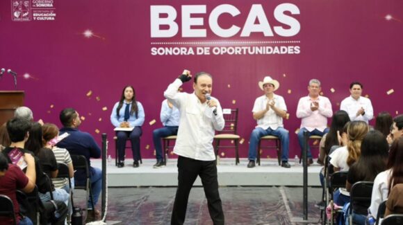Destinan más de tres mil 666 millones de pesos a becas en cuatro años para Sonora