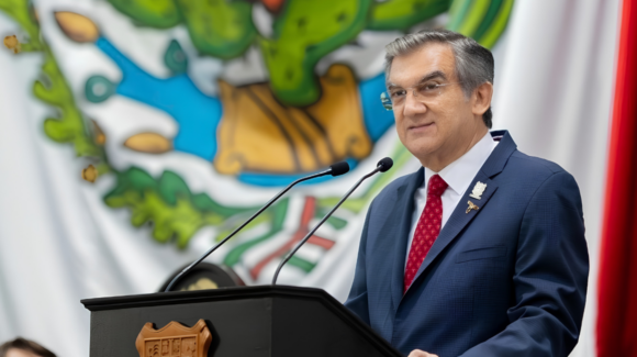 Américo Villarreal rechaza nexos con el crimen organizado y acusa difusión de información falsa