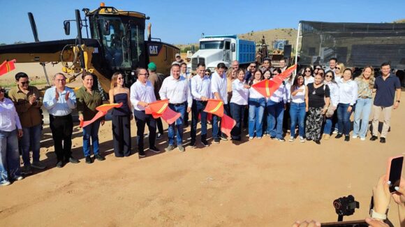 Apoya Antonio Astiazarán en Hermosillo construcción de casas sustentables en La Campiña