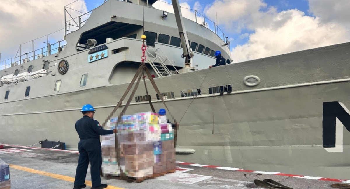 Armada de México traslada 718 toneladas de ayuda humanitaria a Venezuela