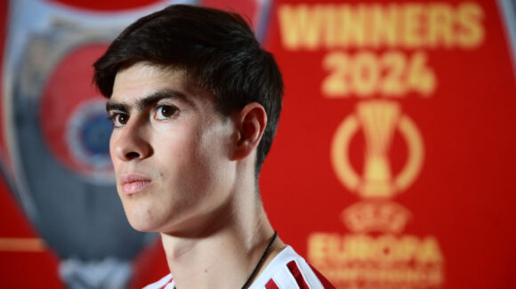 ¿Cuándo debuta la ‘Hormiga’? Armando González ya fue registrado y apunta a su estreno con Olympiacos