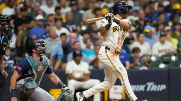 Sin piedad; los Brewers le hunden el barco a los Mariners con una impresionante paliza